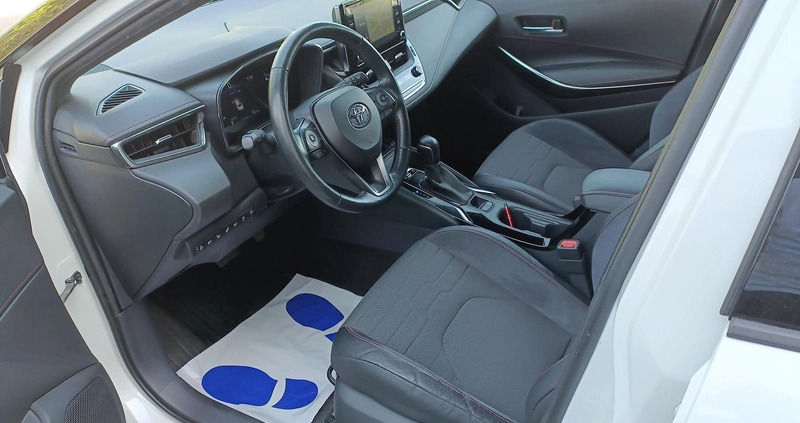 Toyota Corolla cena 89900 przebieg: 152200, rok produkcji 2019 z Stargard małe 254